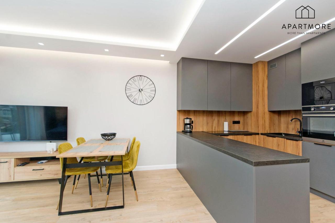 City Center - Walowa I Popieluszki By Apartmore Gdańsk Kültér fotó